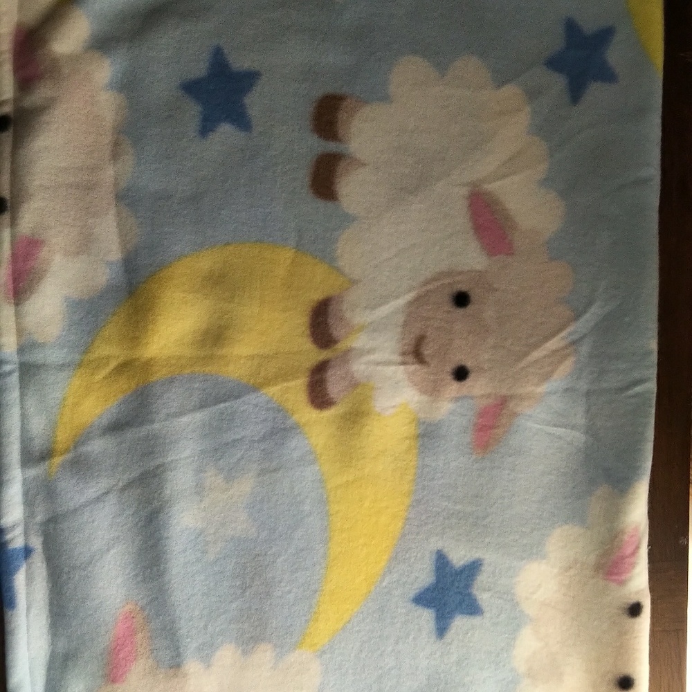 Fleece baby blanket